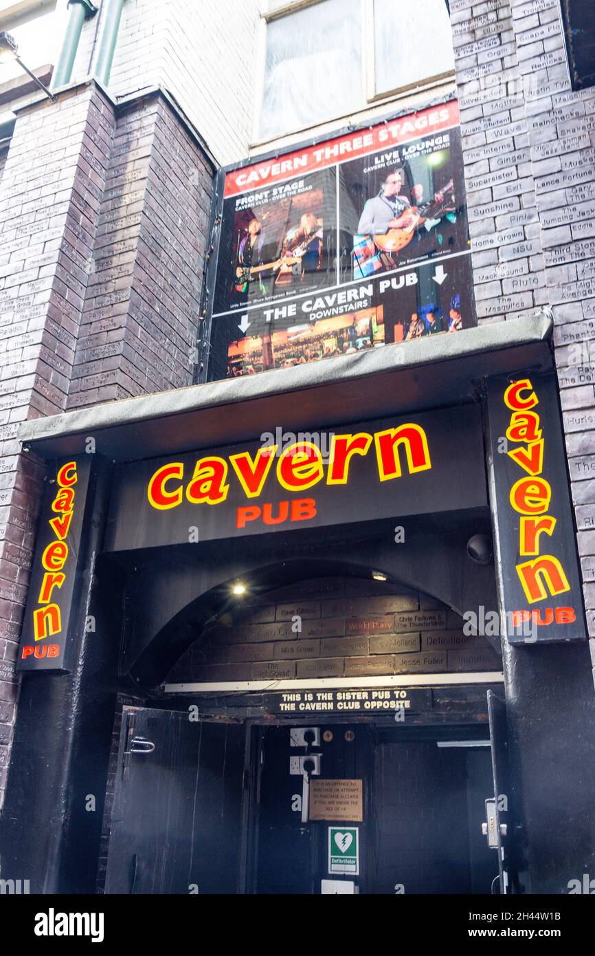 Eintritt zum Cavern Pub, The Cavern Quarter, Mathew Street, Liverpool, Merseyside, England, Vereinigtes Königreich Stockfoto
