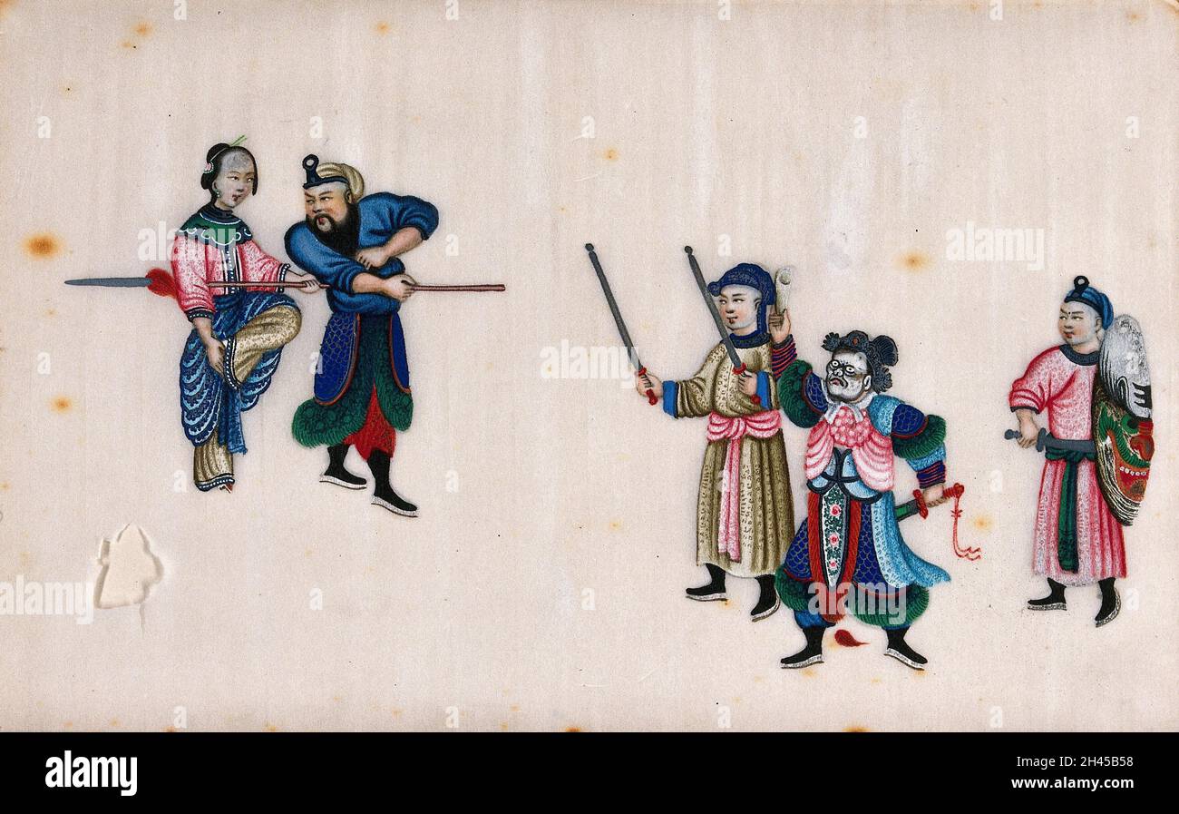 Eine chinesische Frau in formeller Kleidung, dargestellt im Stehen mit vier bewaffneten männlichen Figuren, von denen eine eine Maske trägt. Gouache-Malerei auf Reispapier, 18--? Stockfoto Eine chinesische Frau in formeller Kleidung, dargestellt im Stehen mit vier bewaffneten männlichen Figuren, von denen eine eine Maske trägt. Gouache-Malerei auf Reispapier, 18--? Stockfoto