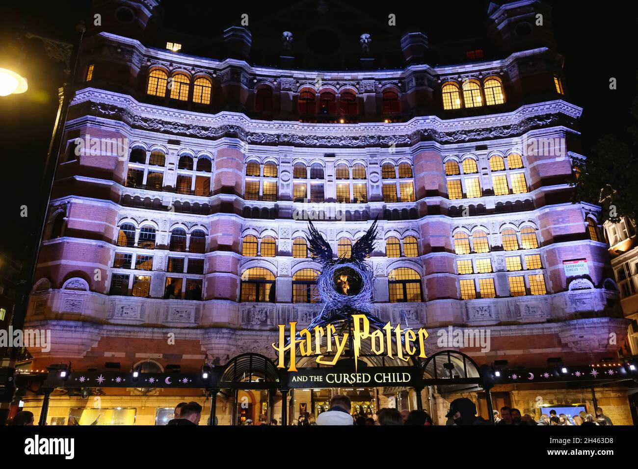 Das Äußere des Palace Theatre in London zeigt derzeit „Harry Potter und das verfluchte Kind