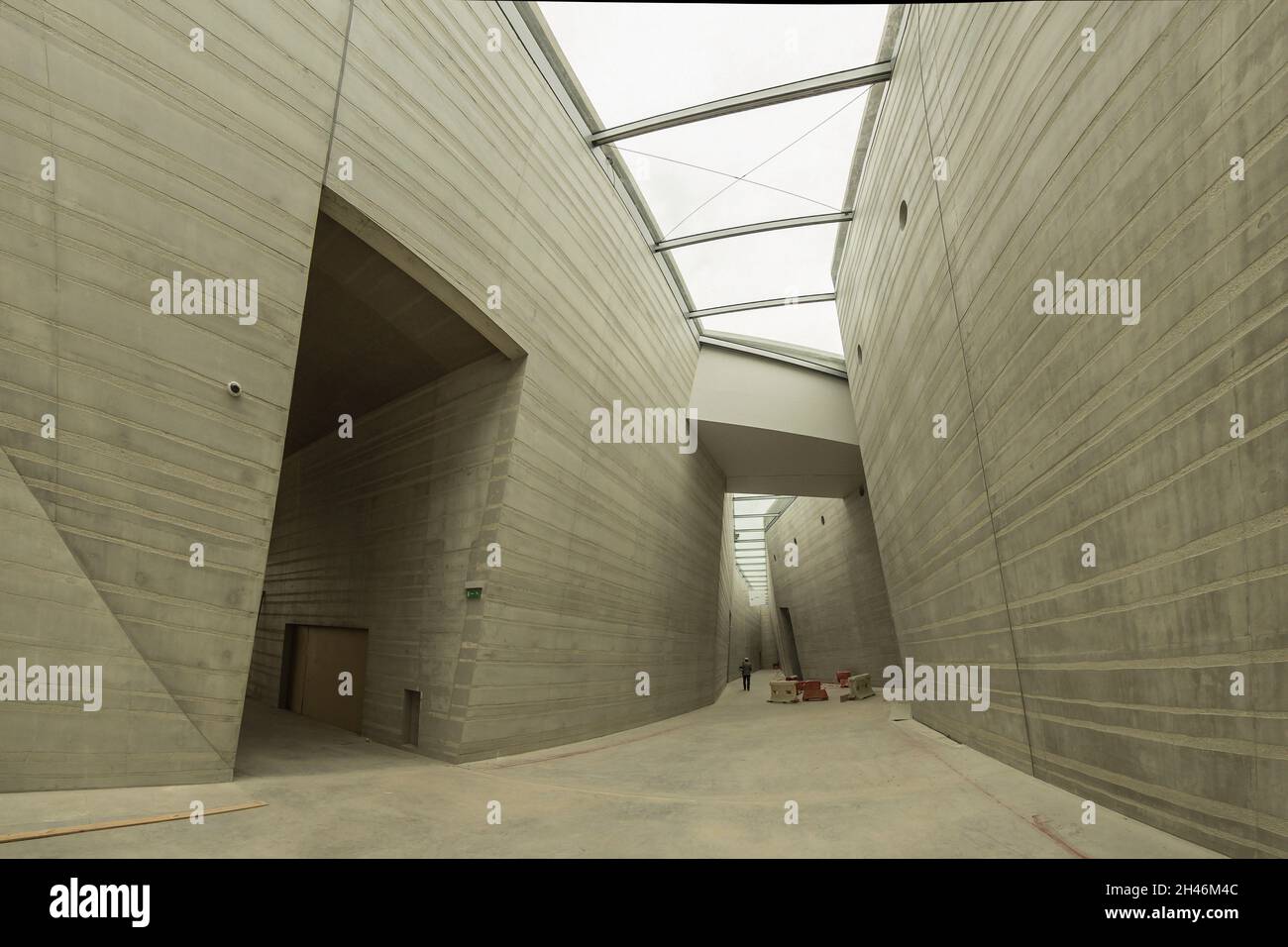 FRANKREICH, MONTIGNAC - LASCAUX, DORDOGNE (24): NENNEN SIE LASCAUX 4 12. OKTOBER 2016. ZENTRALE INNENGALERIE DES ZUKÜNFTIGEN INTERNATIONALEN ZENTRUMS Stockfoto