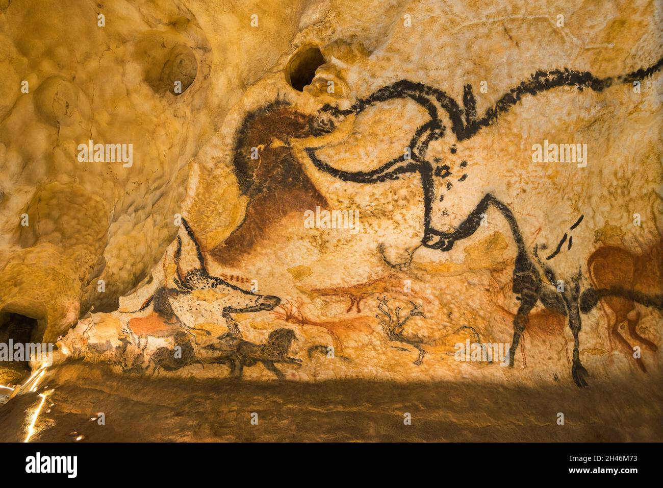 FRANKREICH, MONTIGNAC - LASCAUX, DORDOGNE (24): NENNEN SIE LASCAUX 4 AM 12. OKTOBER 2016. FOTOTOUR DURCH DAS INTEGRALE FAKSIMILE: DIE HALLE O Stockfoto