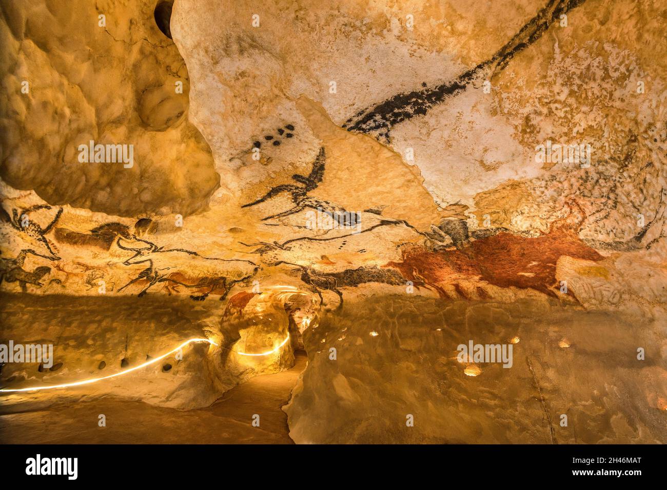 FRANKREICH, MONTIGNAC - LASCAUX, DORDOGNE (24): NENNEN SIE LASCAUX 4 AM 12. OKTOBER 2016. FOTOTOUR DURCH DAS INTEGRALE FAKSIMILE: DIE HALLE O Stockfoto