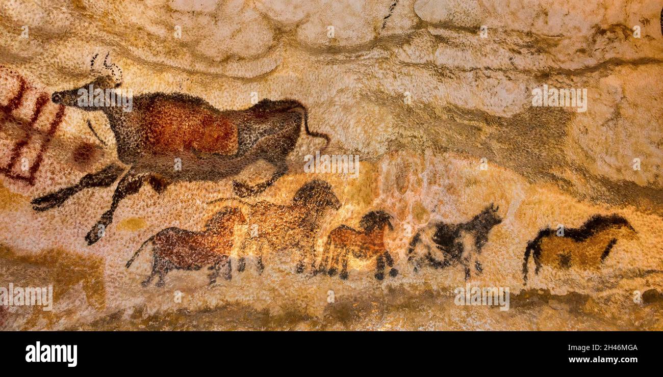 FRANKREICH, MONTIGNAC - LASCAUX, DORDOGNE (24): NENNEN SIE LASCAUX 4 12. OKTOBER 2016. FOTOTOUR DURCH DAS INTEGRALE FAKSIMILE : DER AXIALE TAUCHGANG Stockfoto
