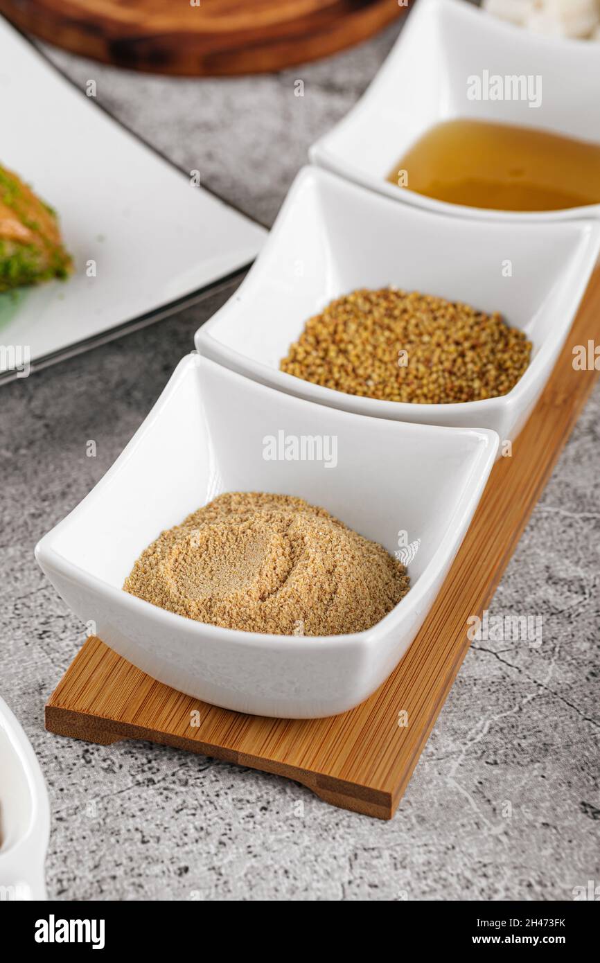 Verschiedene orientalische Süßigkeiten Dessert-Set Stockfoto