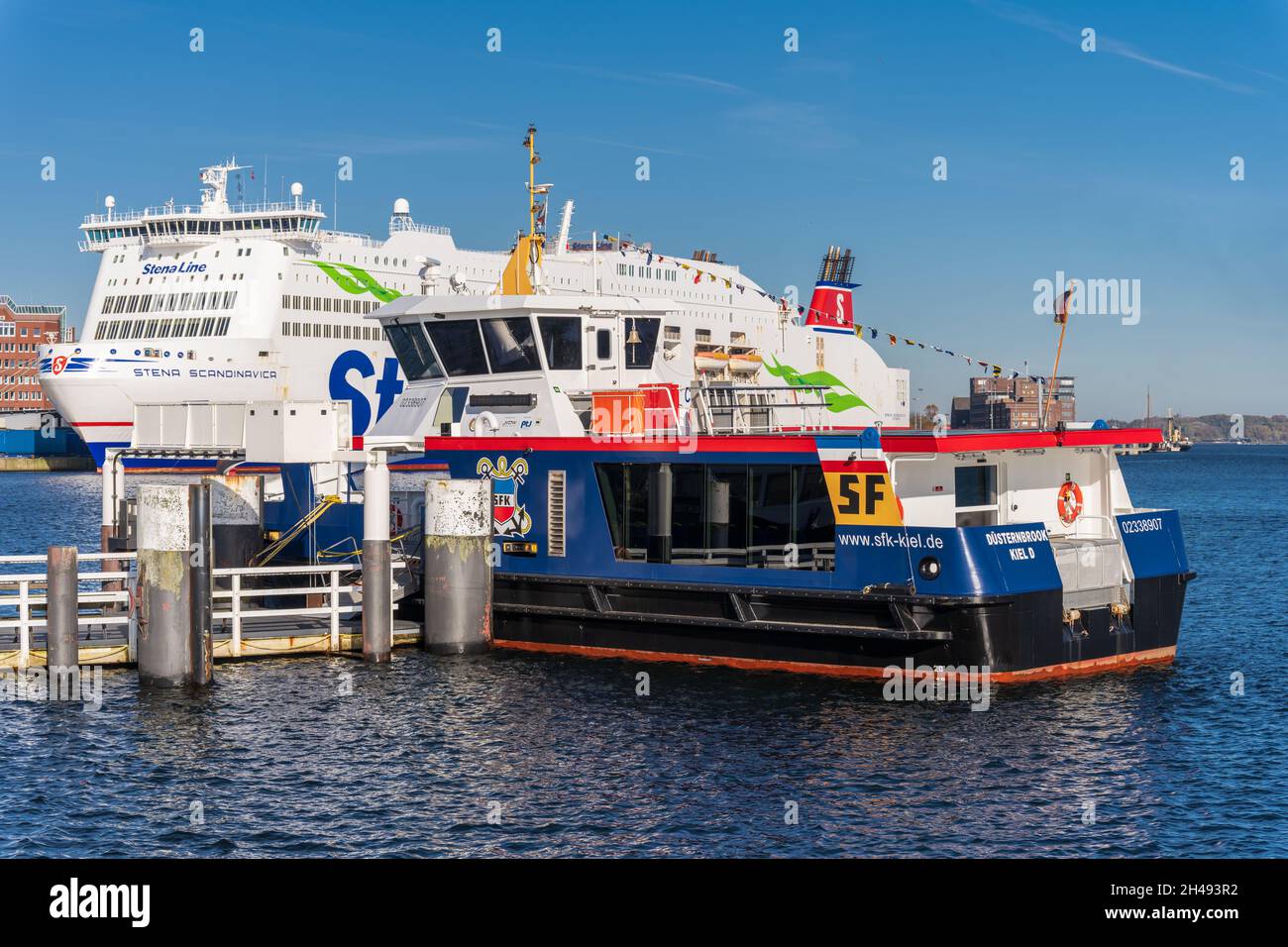 Die Schwedenfähre Stena Scandinavica im Kieler Hafen am Schwedenkai Stockfoto