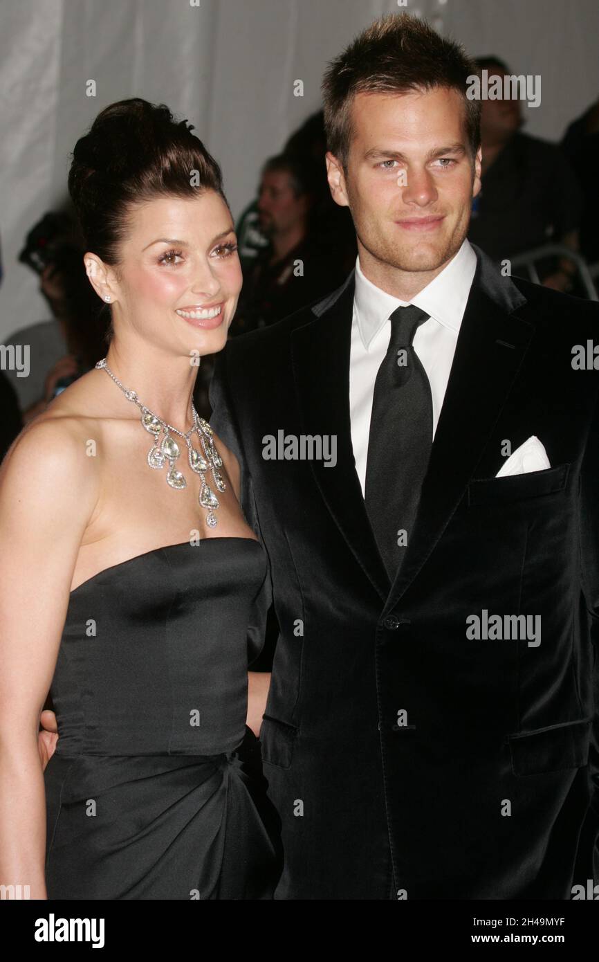 Bridget Moynahan und Tom Brady besuchen das Metropolitan Museum of Art Costume Institute Benefit Gala: Anglomania im Metropolitan Museum of Art May Stockfoto