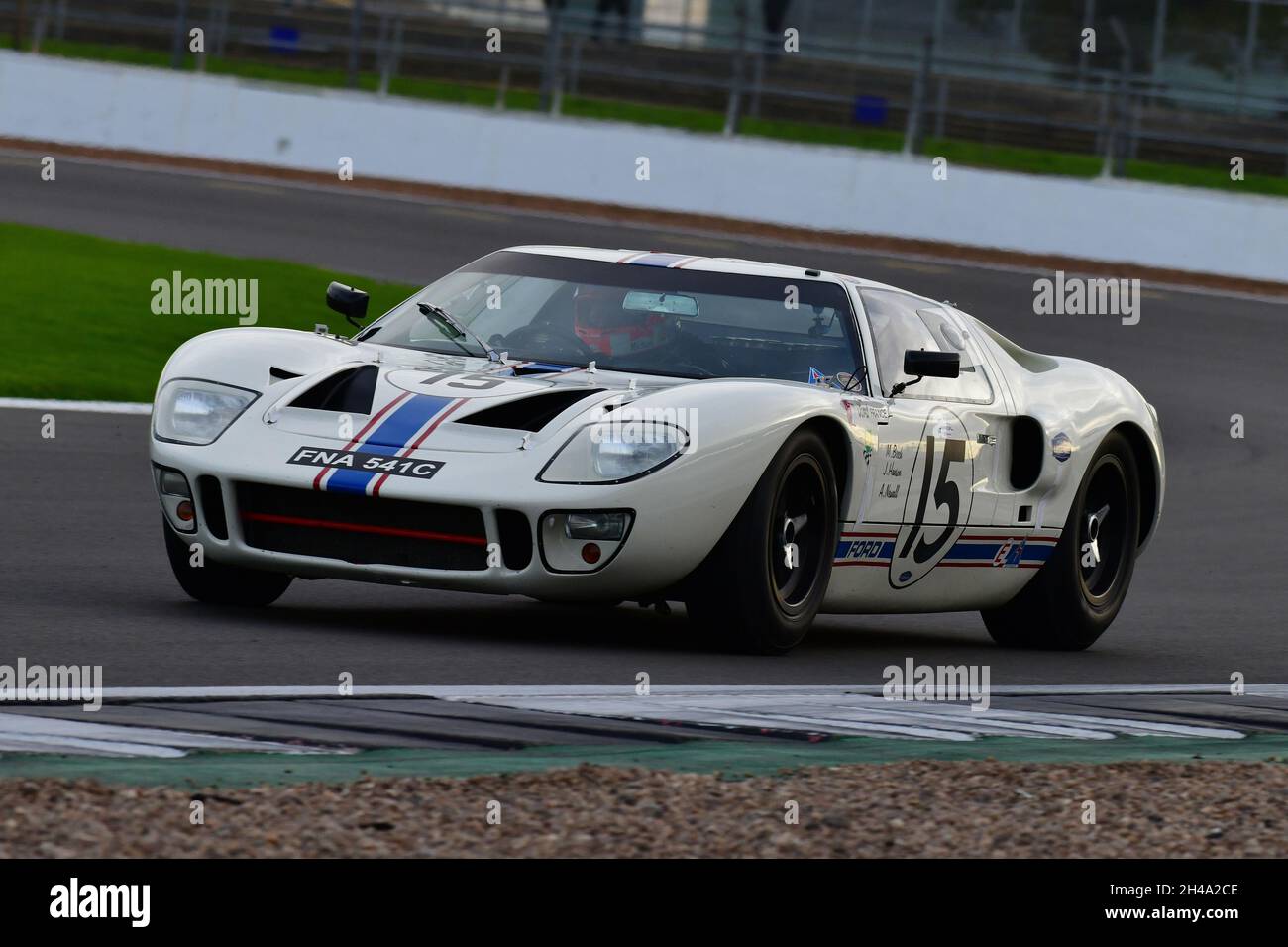 Michael Birch, Andy Newall, Ford GT40 Mk1, Amon Cup für Ford GT40s, Motor Racing Legends, Silverstone, Towcester, Northamptonshire, England, Oktober 2 Stockfoto