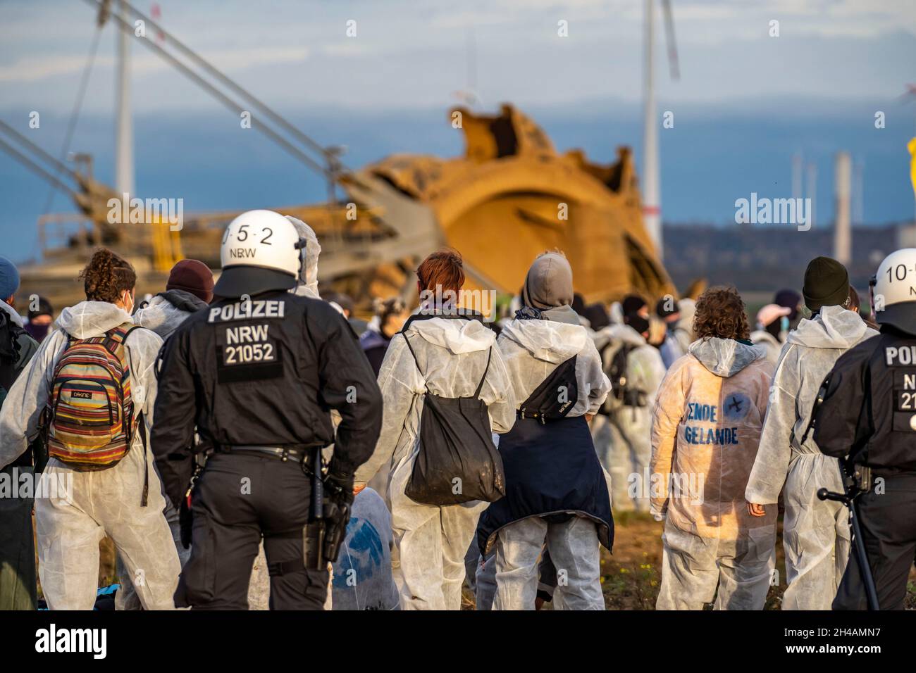 Protestaktion gegen den Abriss des Dorfes Lützerath im rheinischen Braunkohlebergbaugebiet, der Platz für die Erweiterung der Ga machen soll Stockfoto