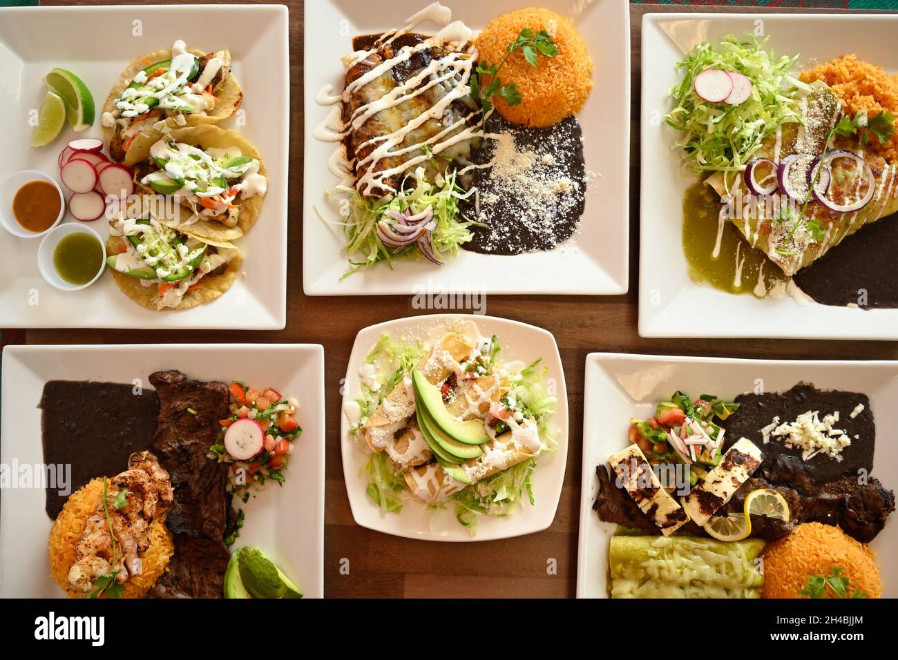 Food Story Spanische und mexikanische Küche, authentische Hauptgerichte mit Platte, Abendessen und Takeout Stockfoto