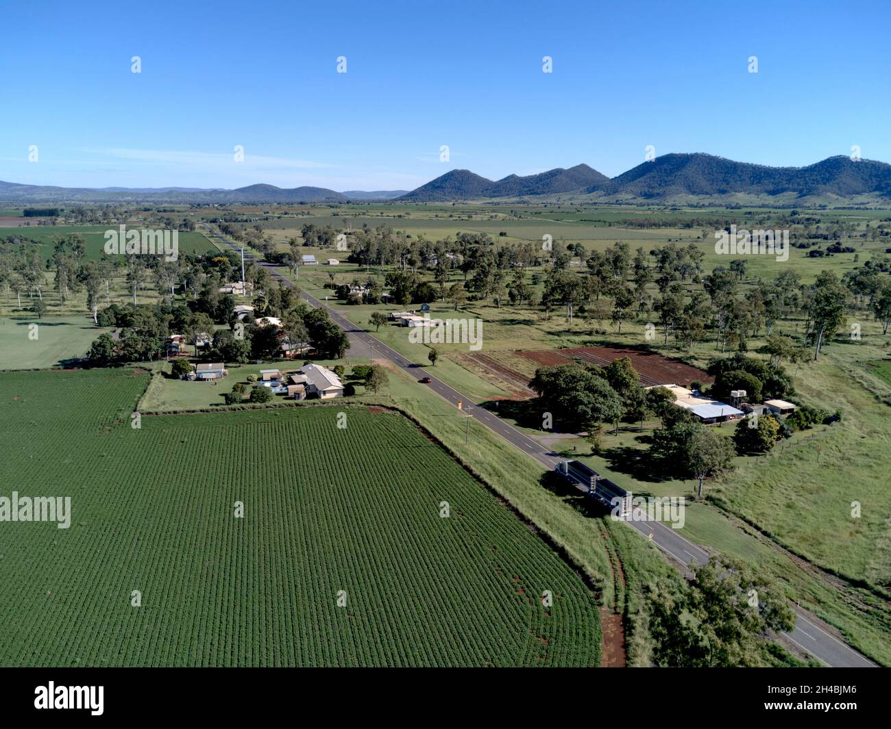 Luftbild der Coalstoun Lakes ein ländliches Dorf und eine Ortschaft in der North Burnett Region, Queensland, Australien. Stockfoto