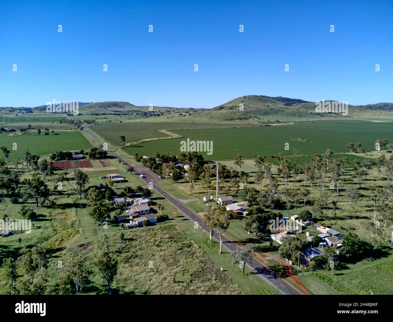 Luftbild der Coalstoun Lakes ein ländliches Dorf und eine Ortschaft in der North Burnett Region, Queensland, Australien. Stockfoto
