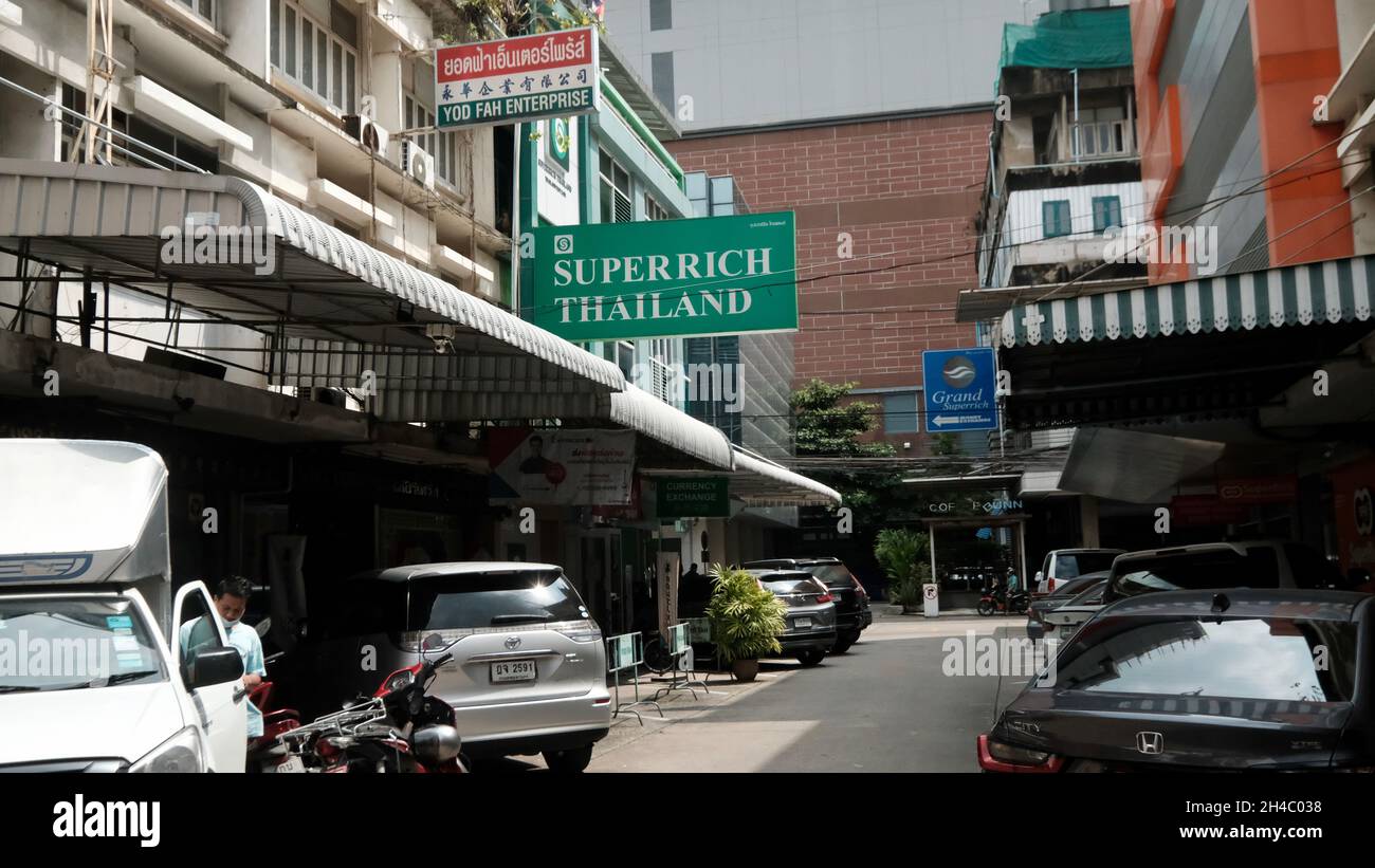 Super Rich Thailand Grüne Devisenwechsel Pratunam Gebiet Bangkok Thailand Stockfoto