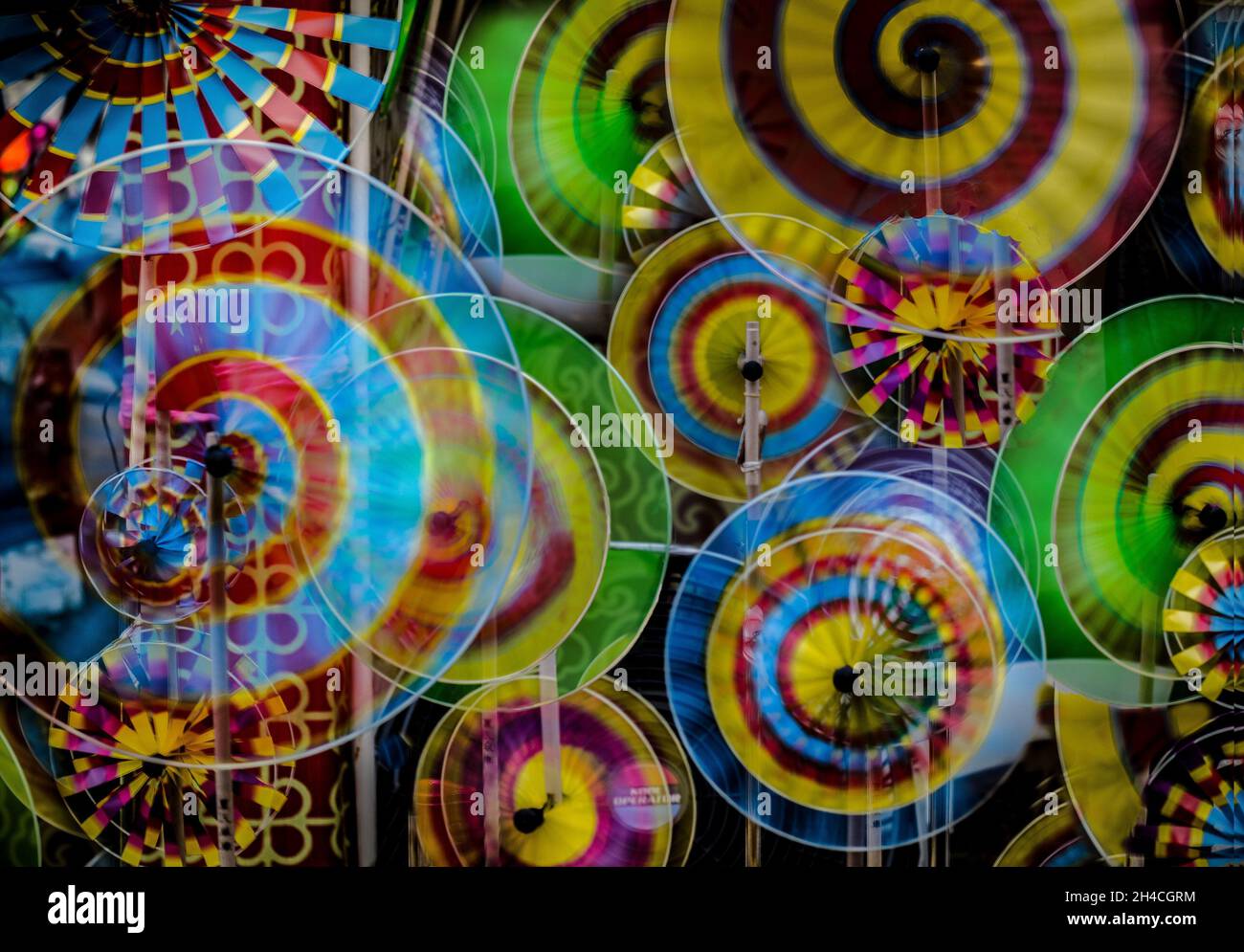 Bunte Aufnahme von Pin Räder Hintergrund Stockfoto