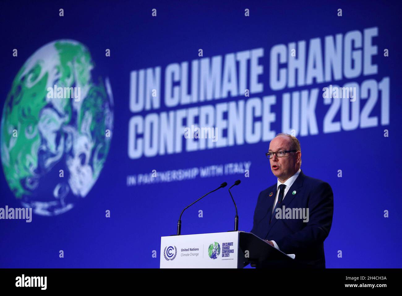 Prinz Albert II. Von Monaco spricht während des Cop26-Gipfels in Glasgow. Bilddatum: Dienstag, 2. November 2021. Stockfoto