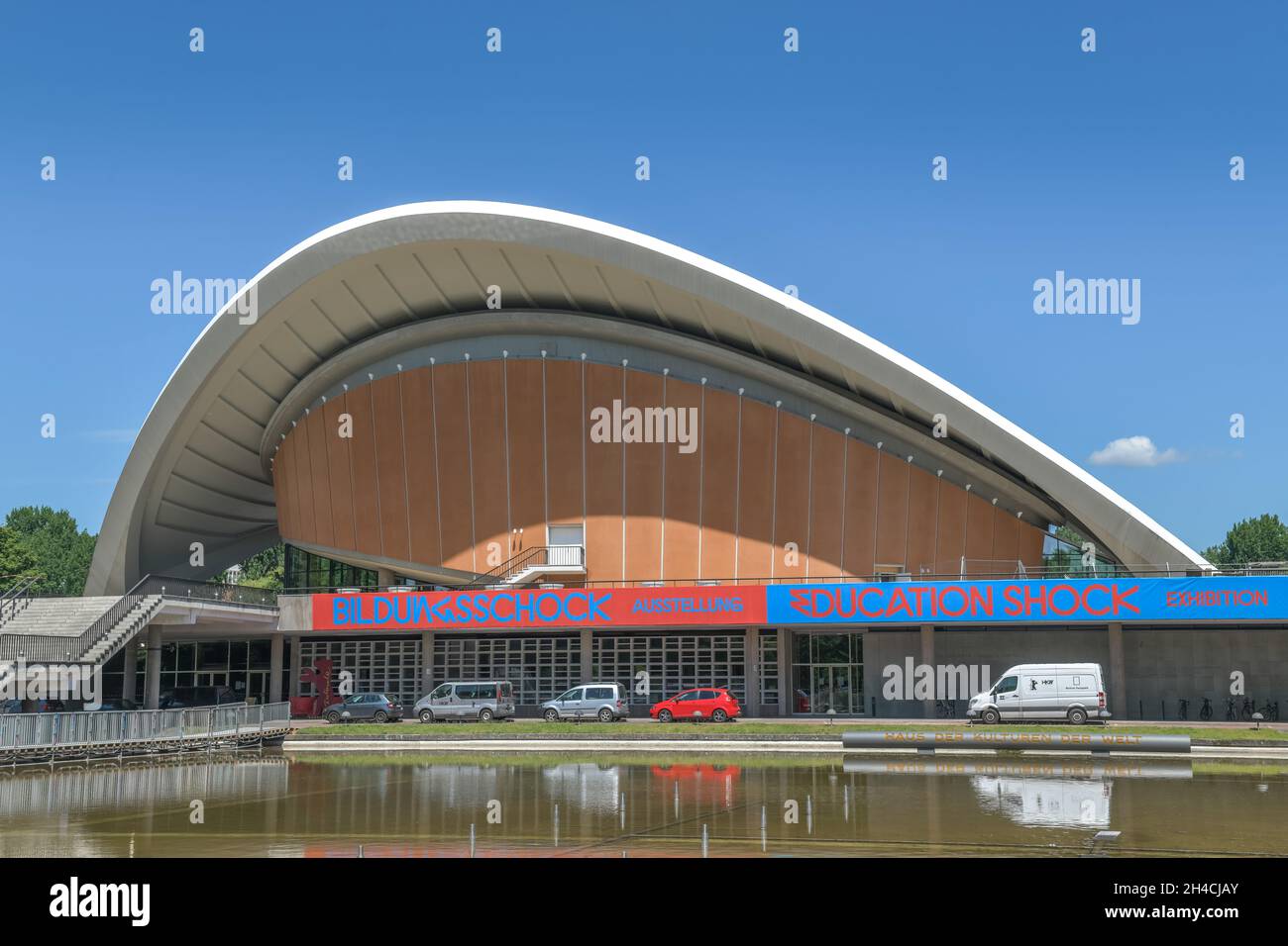 Haus der Kulturen der Welt, John-Foster-Dulles-Allee, Tiergarten, Berlin, Deutschland Stockfoto Haus der Kulturen der Welt, John-Foster-Dulles-Allee, Tiergarten, Berlin, Deutschland Stockfoto