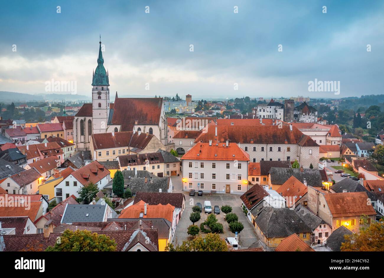 Luftaufnahme der Altstadt in Jindrichuv Hradec, Südböhmische Region, Tschechien Stockfoto