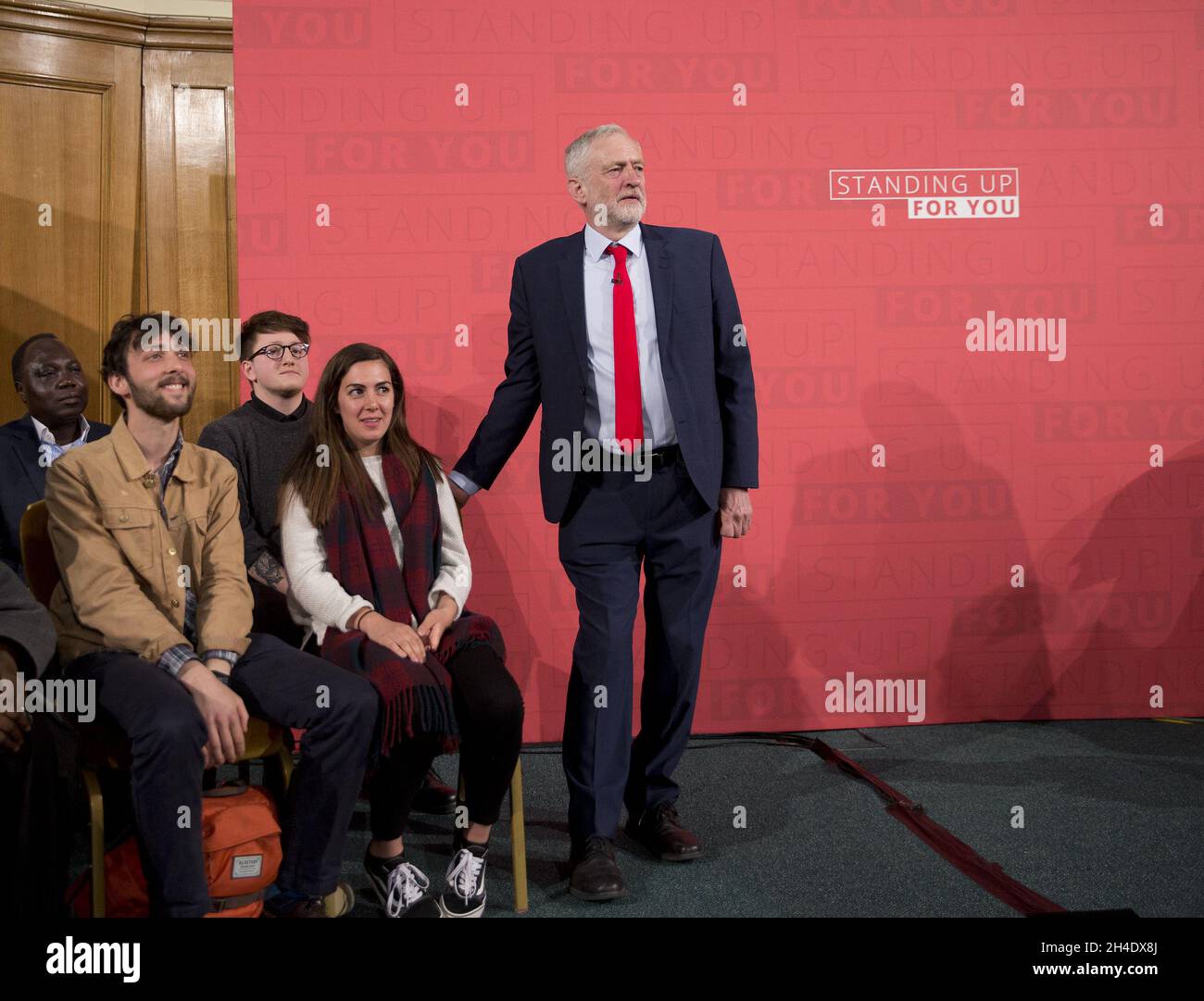 Jeremy Corbyn hält seine erste Keynote in Westminster, um den Wahlkampf vor den vorgezogenen Wahlen zu beginnen, die diese Woche von Premierministerin Theresa May am 8. Juni angekündigt wurden. Bild datiert: Donnerstag, 20. April 2017. Bildnachweis sollte lauten: Isabel Infantes / EMPICS Entertainment Stockfoto