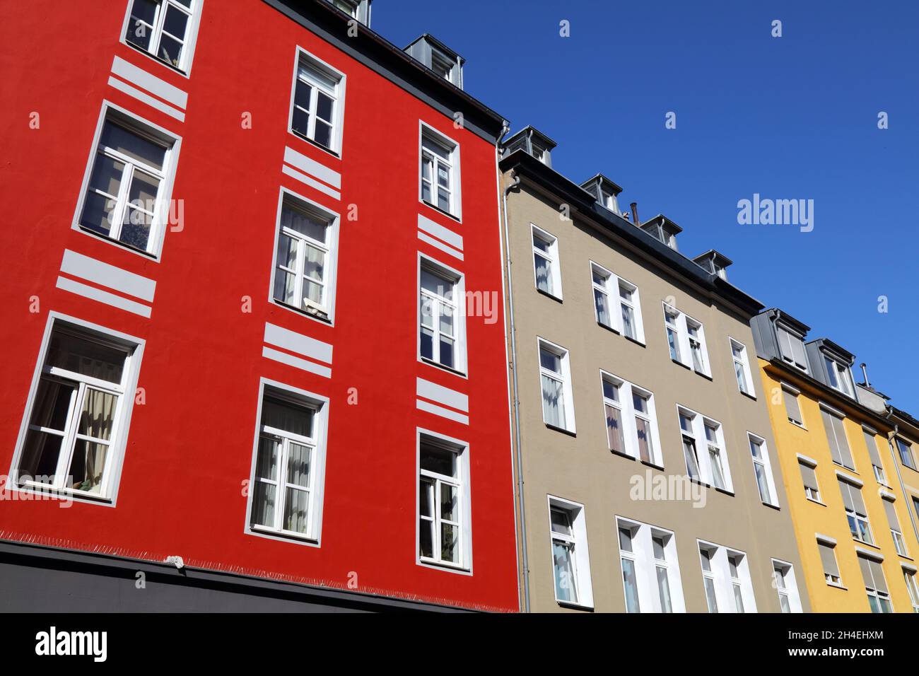Köln City, Deutschland. Blick auf die alte Wohnstraße im Kölner Stadtteil Pantaleons-viertel. Stockfoto