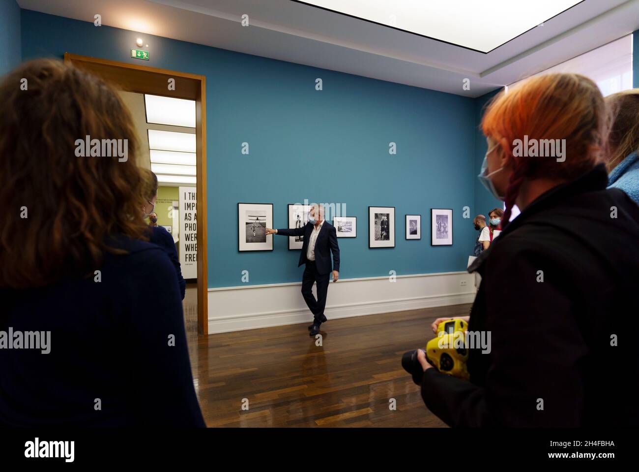 Berlin, Deutschland. Okt. 2021. Am 31. Oktober 2021 wird die umfassende Retrospektive Helmut