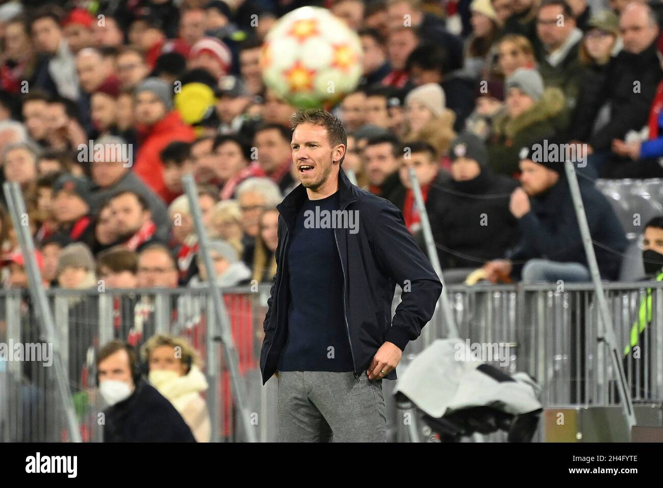 München, Deutschland. 02. November 2021. Trainer Julian NAGELSMANN (FC Bayern München). Soccer Champions League Gruppe E/FC Bayern München - SL Benfica Lisbon München am 2. November 2021 Quelle: dpa/Alamy Live News Stockfoto