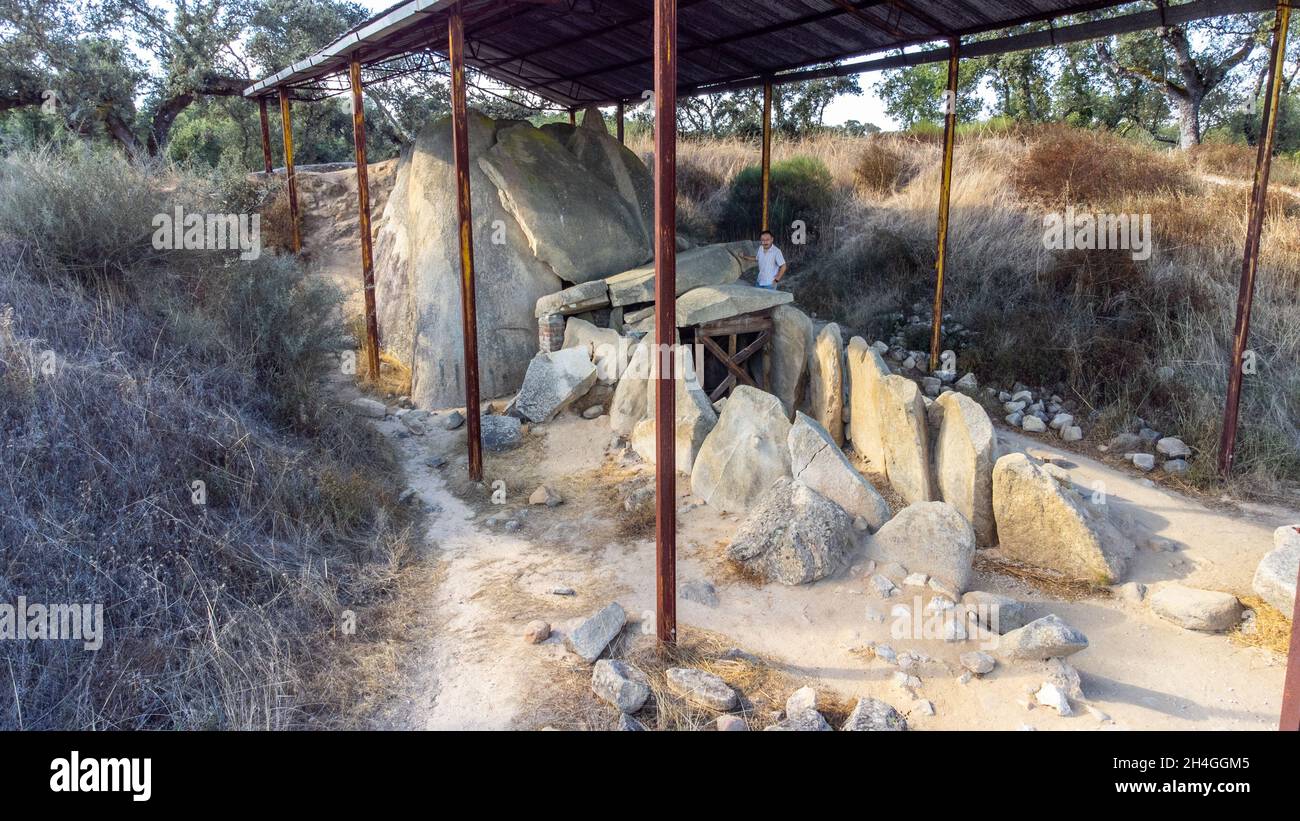 Große Dolmen von Zambujeiro, Anta Grande do Zambujeiro, prähistorische Ruinen, Portugal Stockfoto