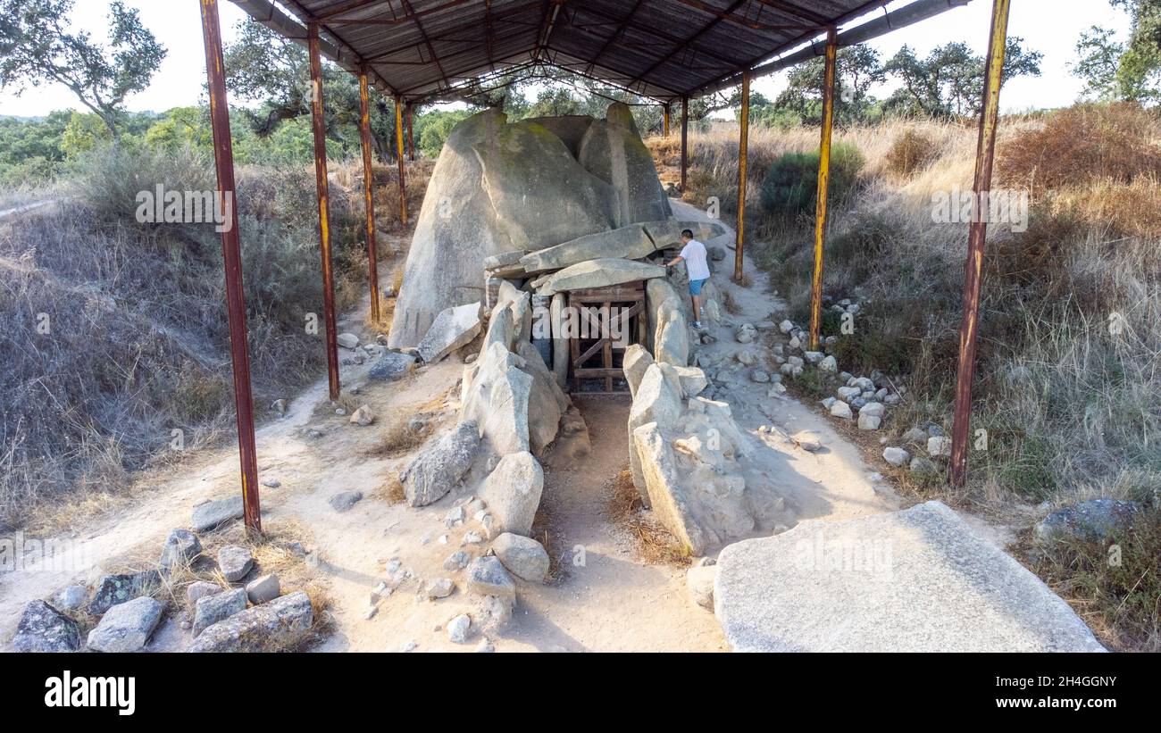 Große Dolmen von Zambujeiro, Anta Grande do Zambujeiro, prähistorische Ruinen, Portugal Stockfoto