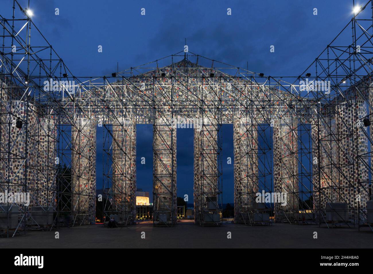 Marta Minujin, das Parthenon der Bücher, der Documenta 14, Friedrichsplatz, Kassel, Hessen, Deutschland Stockfoto
