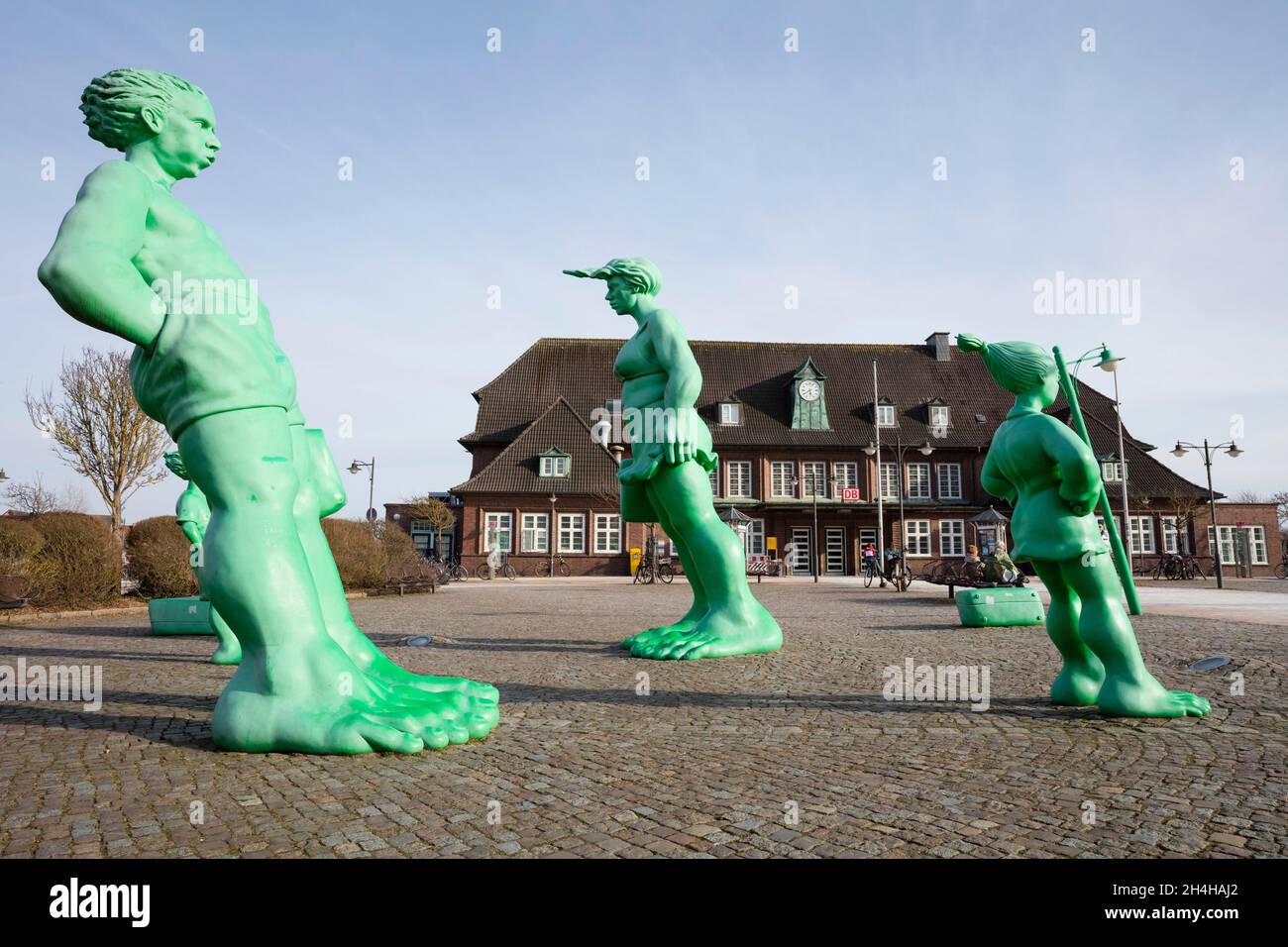 Wandering Giants in the Wind, Skulpturengruppe, Westerland, Sylt, Nordfriesische Insel, Nordfriesland, Schleswig-Holstein, Deutschland Stockfoto