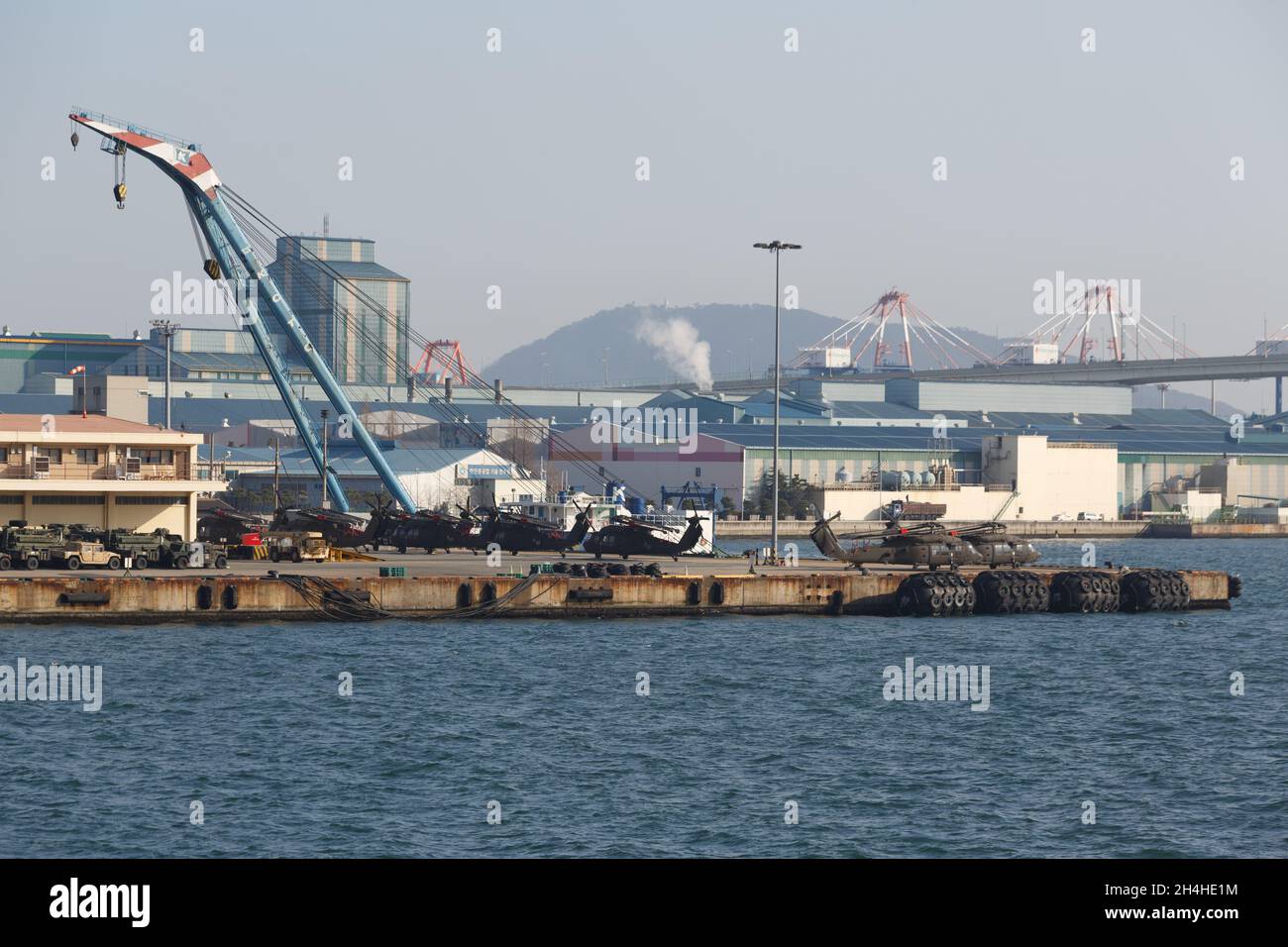 Busan, Südkorea - 22. März 2016: Technik auf dem amerikanischen Militärstützpunkt. Stockfoto