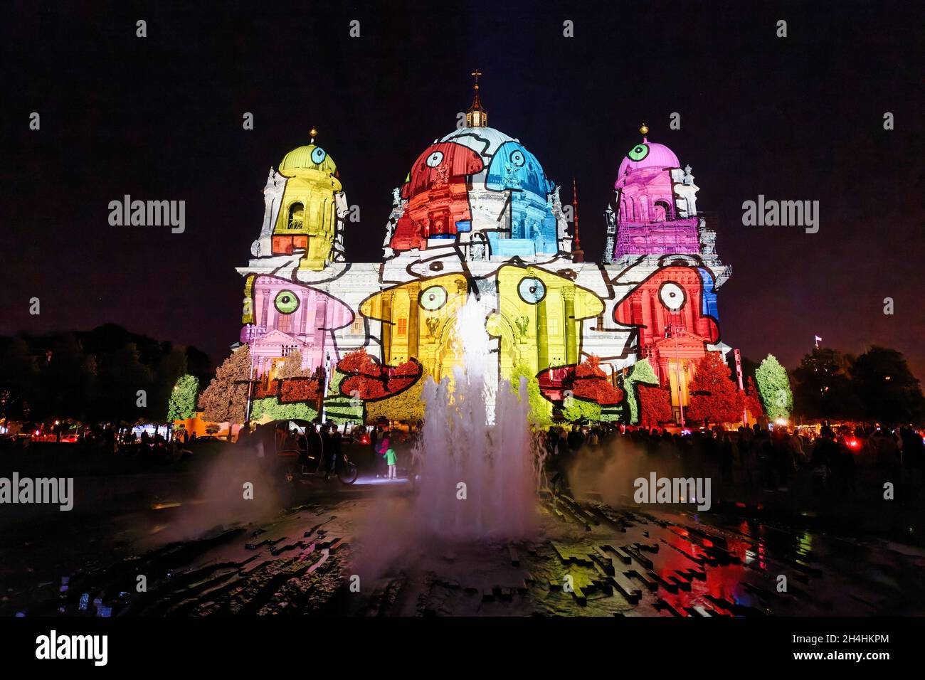 Berliner Dom während des Lichterfestes, UNESCO-Weltkulturerbe, Museumsinsel, unter den Linden, Berlin, Deutschland Stockfoto