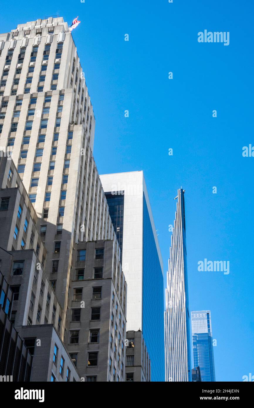 Steinway Tower von der Fifth Avenue an der 58th Street, NYC, USA Stockfoto