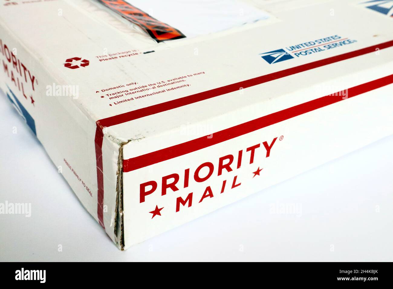 PRIORITY MAIL Mailing Box von USPS United States Postal Service Stockfoto
