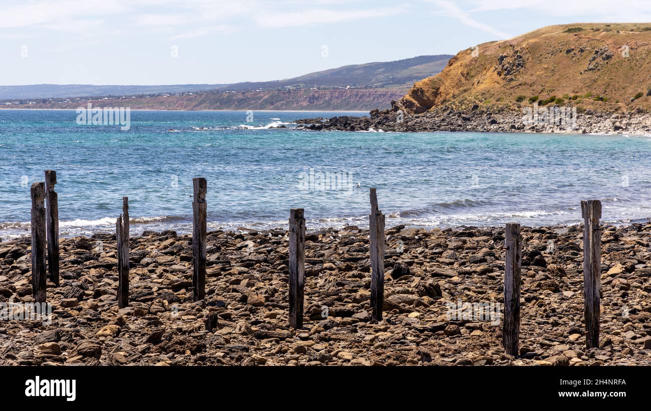 Die Myponga-Anlegestelle ruiniert in Myponga South Australia am 26. Oktober 2021 Stockfoto