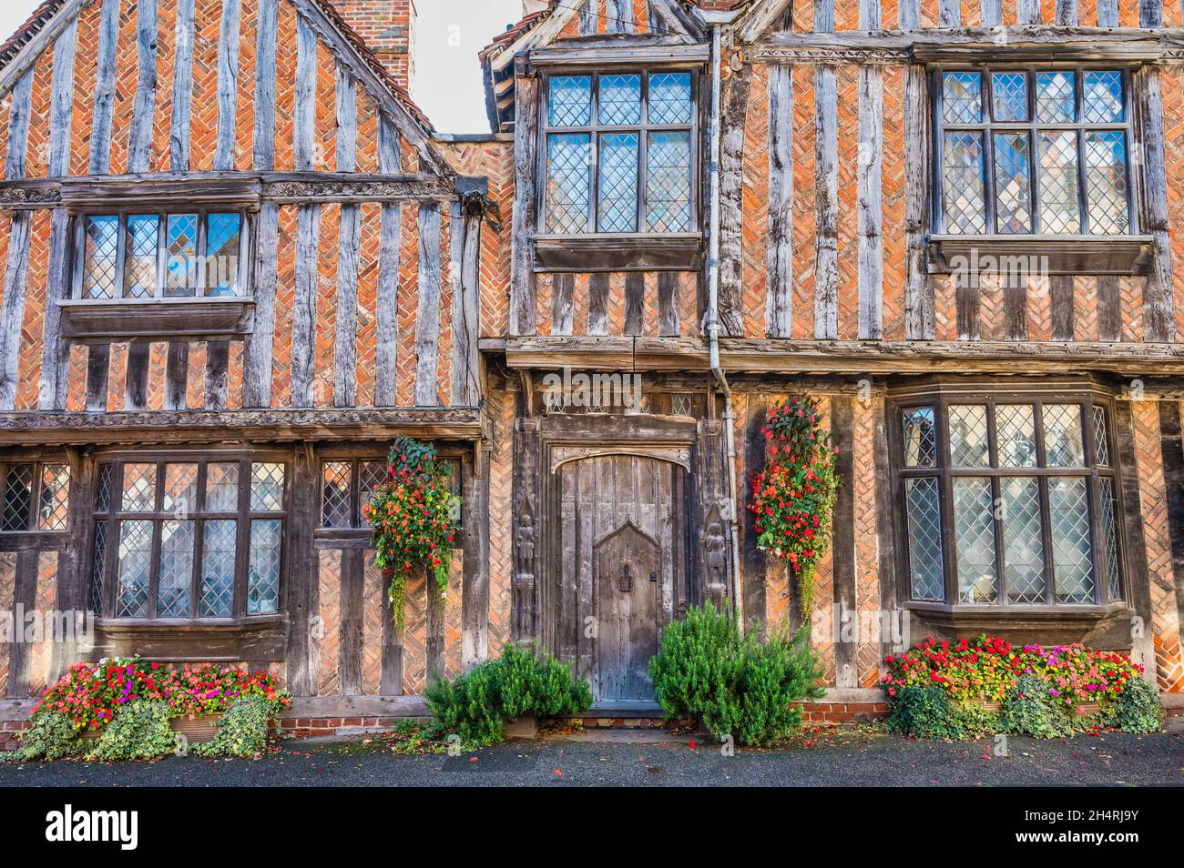 Dieses mittelalterliche Fachwerkgebäude wurde in einem Harry-Potter-Film verwendet und befindet sich in Lavenham in der englischen Grafschaft Suffolk Stockfoto