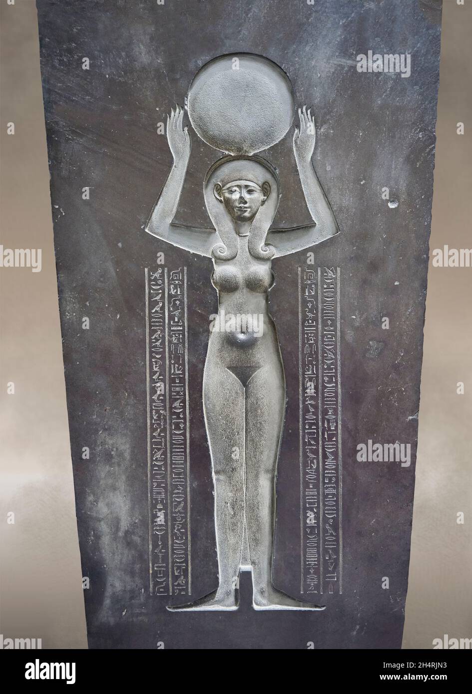 Ägyptischer Deckel des Sarkophagssarges von Djedhor, 4. Jh. v. Chr., Granit. Louvre Inv. D9 oder N345. Mythologische Szene; Reise der Sonne. De Stockfoto