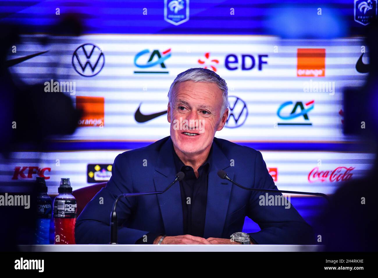 Paris, Frankreich, Frankreich. November 2021. Didier DESCHAMPS während der Bekanntgabe der Liste der ausgewählten Spieler für die WM 2022-Qualifikation am 13. Und 16. November 2021 beim französischen Fußballverband am 04. November 2021 in Paris, Frankreich. (Bild: © Matthieu Mirville/ZUMA Press Wire) Stockfoto