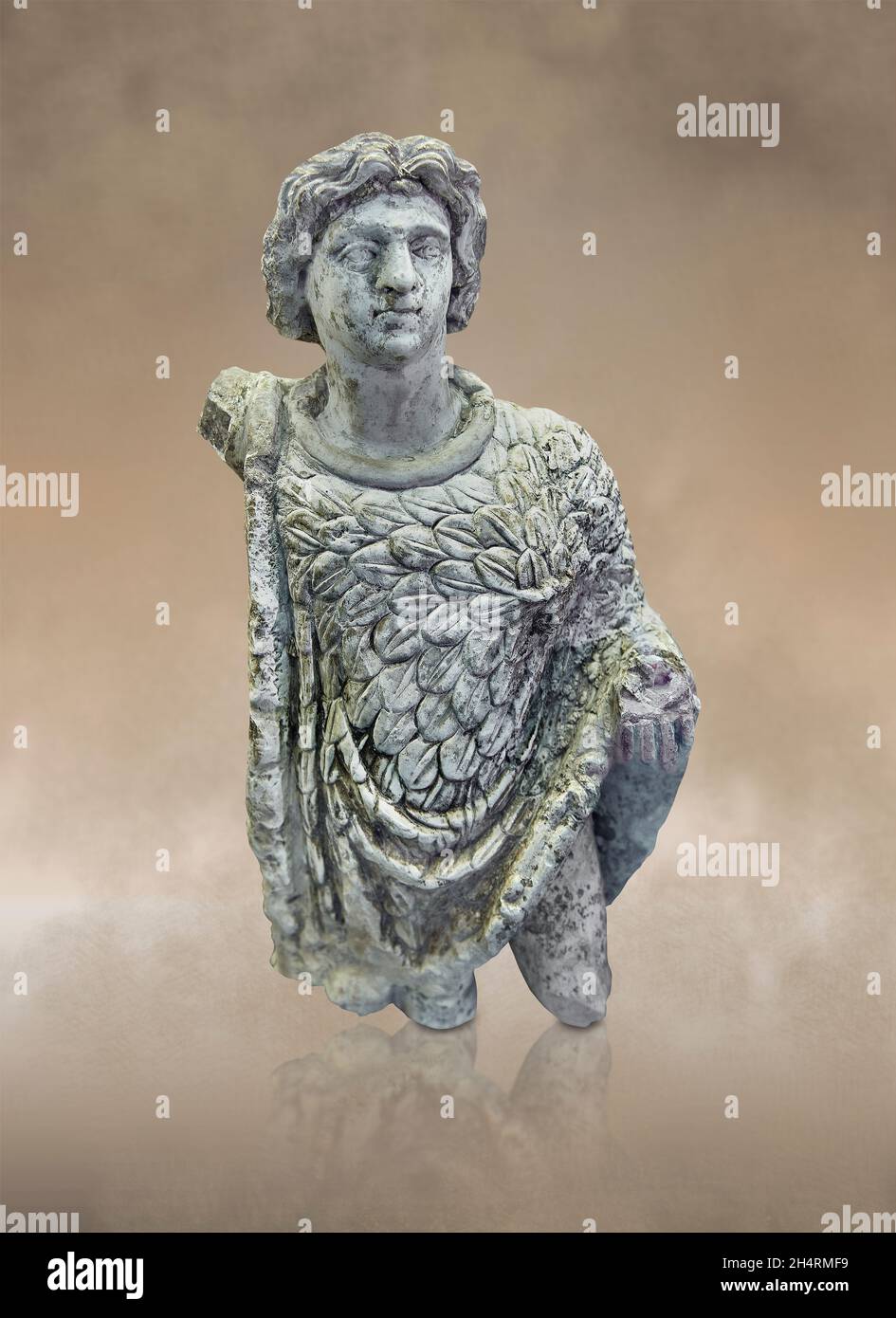 Römische ägyptische Statue Skulptur von Alexandre dem Großen als Sohn des Zeus, ist 0r 2. jh. AD, Marmor . Louvre Museum Inv Ma 3616. Alexander III. Stockfoto