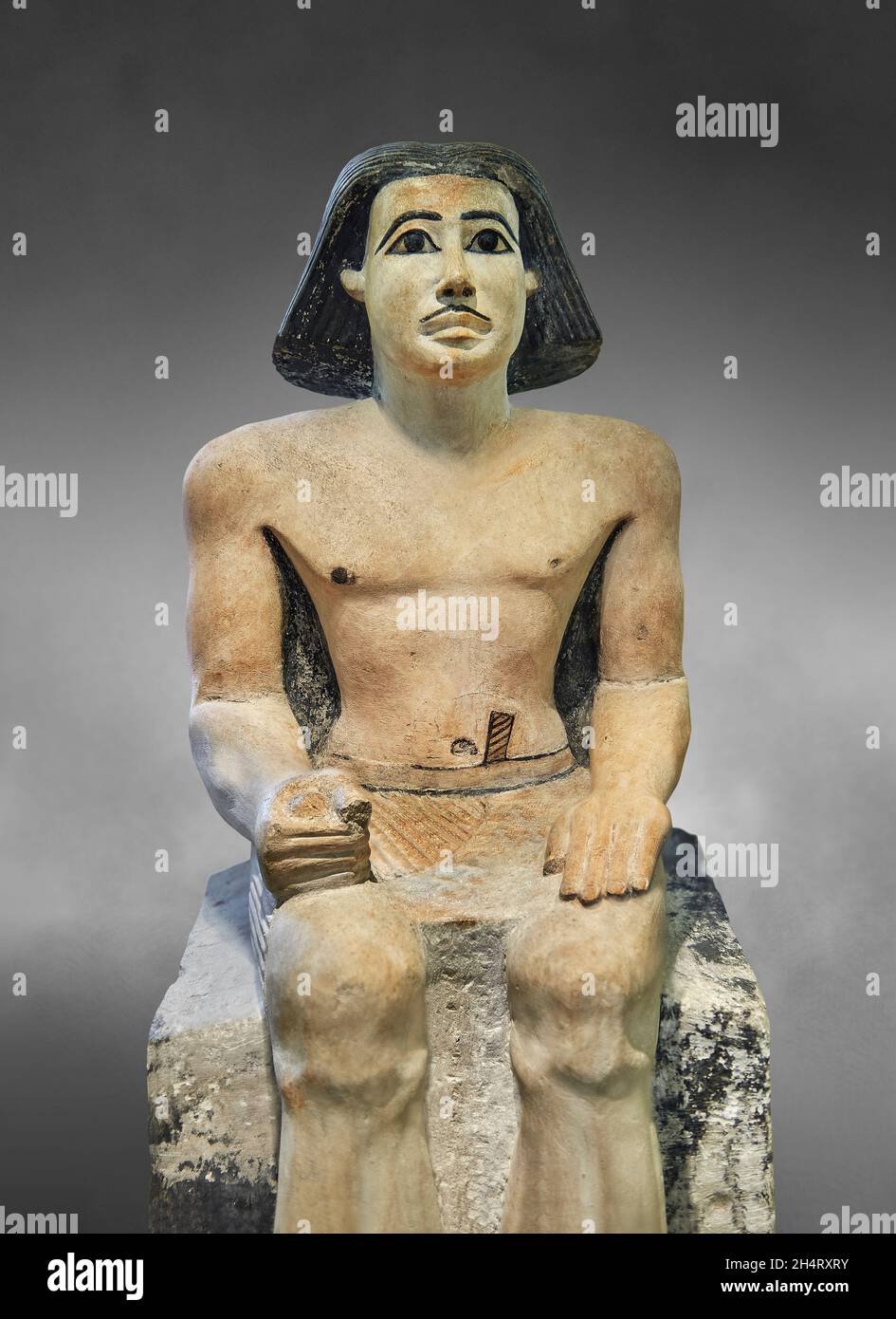 Alte ägyptische Statue Skulptur von Keki, 2350-2200 v. Chr., 6. Dynastie, Kalkstein. Louvre Museum Inv. A 41 oder N 42. Mann (Lendenschurz mit abgerundeter Kante, Fla Stockfoto