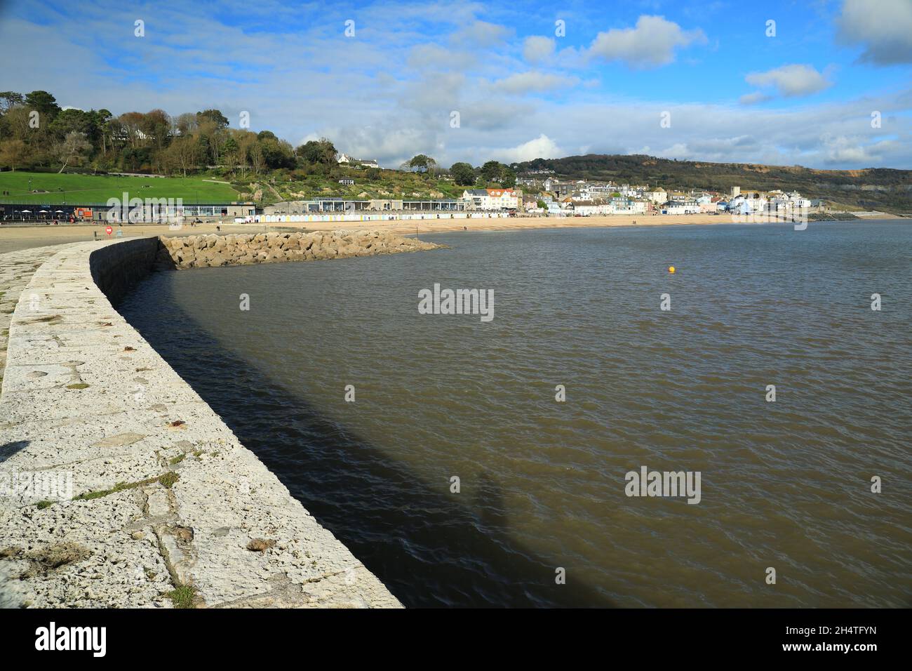 Lyme Regis, Blick von der Nordmauer in Richtung Stadt, Dorset, England, Großbritannien Stockfoto