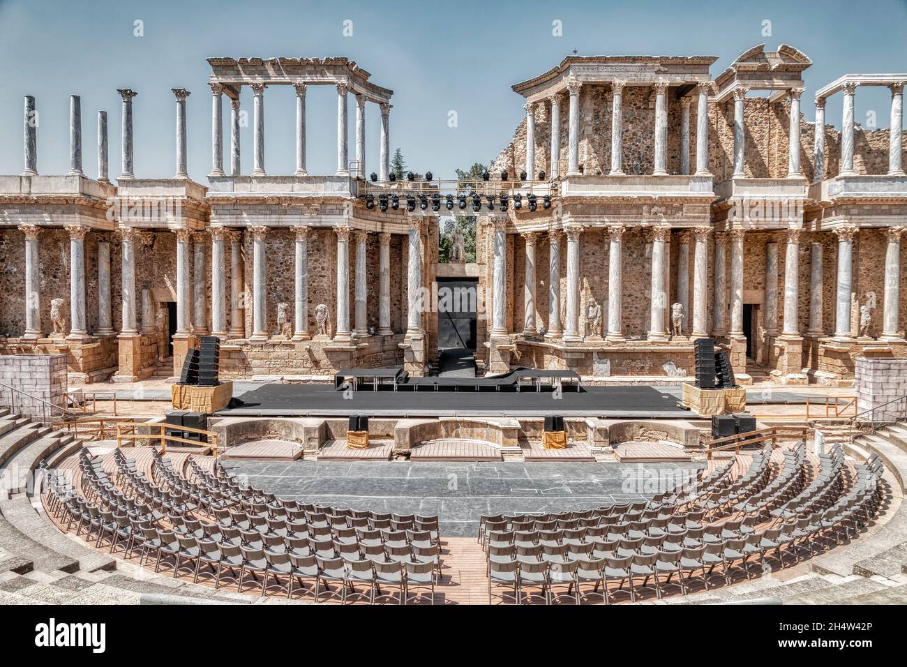 Merida, Badajoz, Spanien - 26. August 2021: Panoramablick auf das römische Theater von Merida, in Extremadura, Spanien. Stockfoto