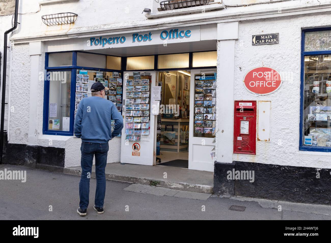 Village Post Office UK - Polperro Post Office Cornwall, UK Stockfoto