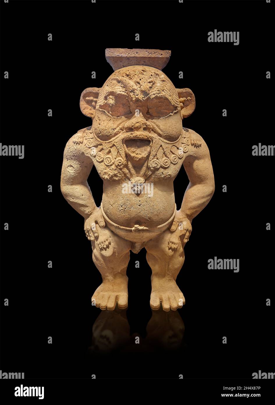 Ägyptische Statue Skulptur des gottes Bes, 379-341 v. Chr., 30. Dynastie, Kalkstein. Louvre Museum Inv. N437 oder S 962. Gefunden im kleinen Tempel der Serer Stockfoto