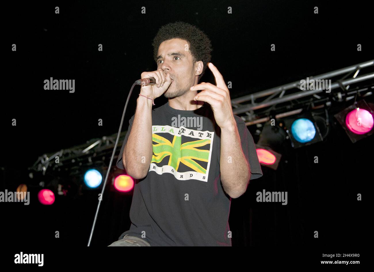 Kingslee James Daley, auch bekannt als Akala, live in einem Konzert an der Academy 3 02 in Birmingham. Stockfoto