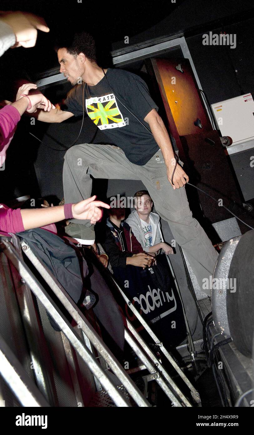 Kingslee James Daley, auch bekannt als Akala, live in einem Konzert an der Academy 3 02 in Birmingham. Stockfoto