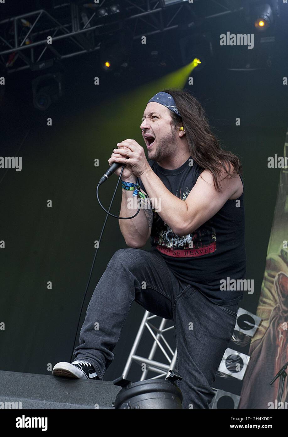 Tony Foresta von Municipal Waste tritt am 1. Tag beim Bloodstock Open Air Festival 2013 in der Catton Hall am 10. August 2013 auf. Stockfoto