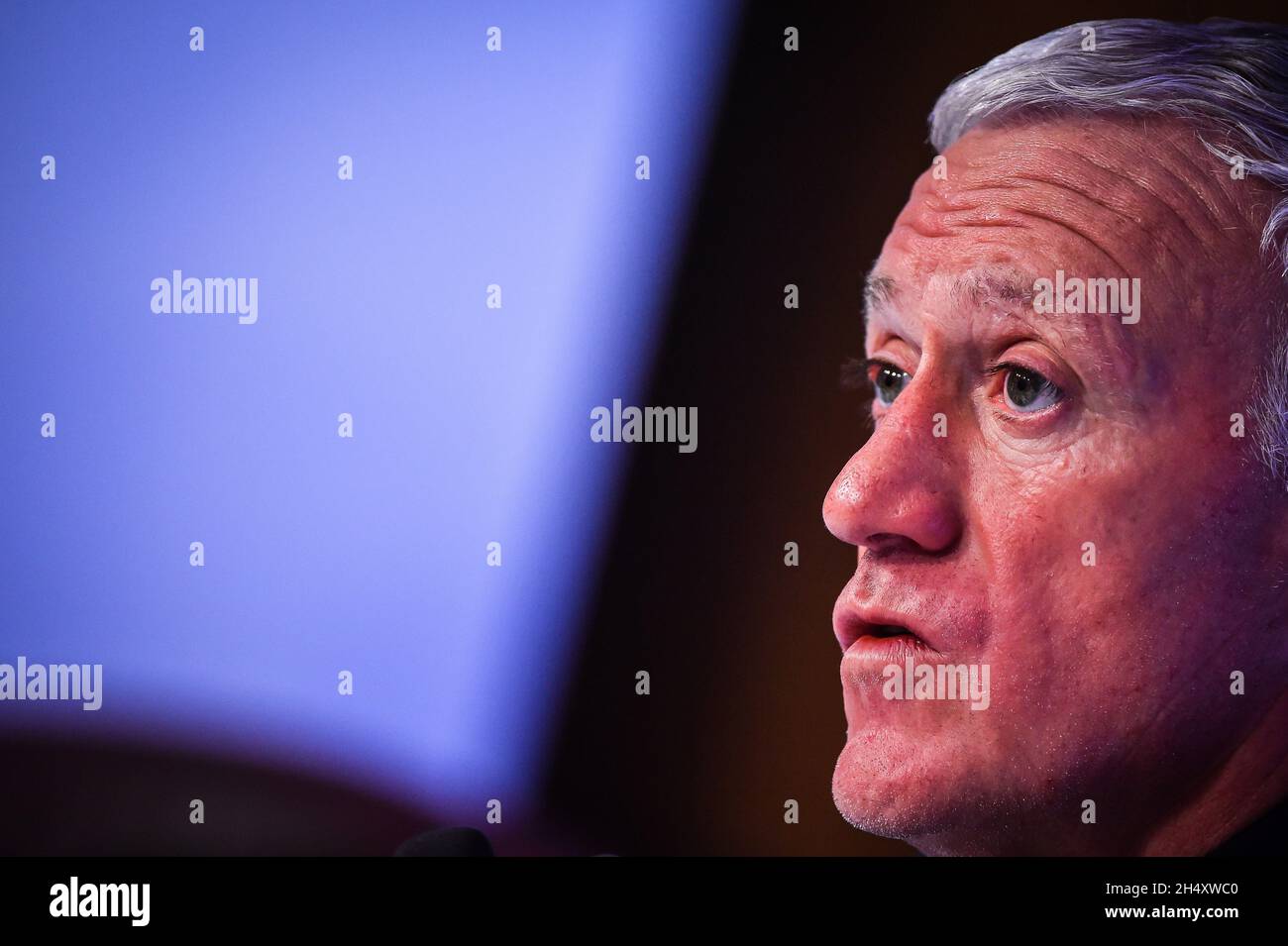 Pressekonferenz des französischen Nationalmannschaftstrainers Didier Deschamps, Bekanntgabe der Liste der ausgewählten Spieler für die WM 2022-Qualifikation am 13. Und 16. November 2021 beim französischen Fußballverband am 4. November 2021 in Paris, Frankreich - Foto: Matthieu Mirville/DPPI/LiveMedia Stockfoto