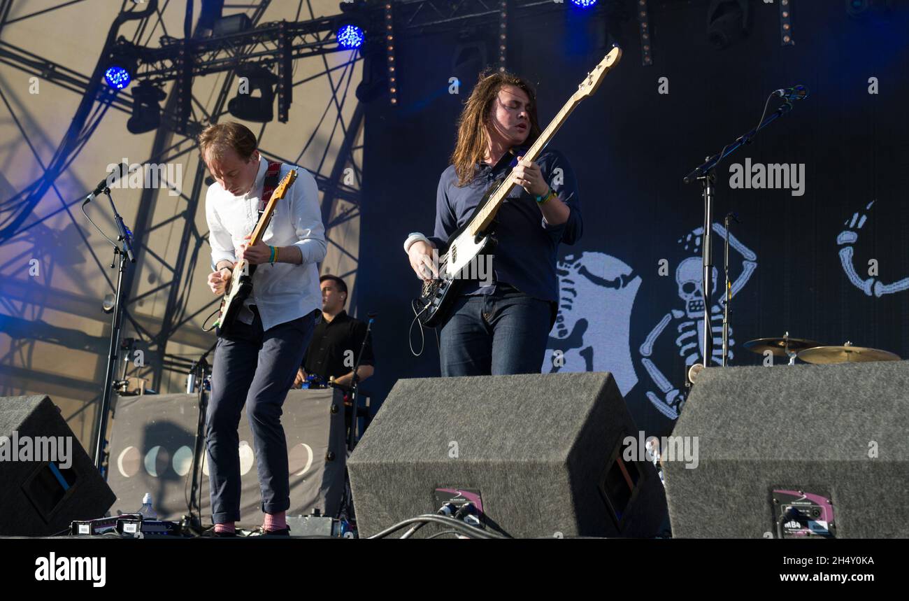 Bombay Bicycle Club spielt live auf der Bühne während des Citadel Festivals im Victoria Park am 20. Juli 2015 in London, Großbritannien Stockfoto