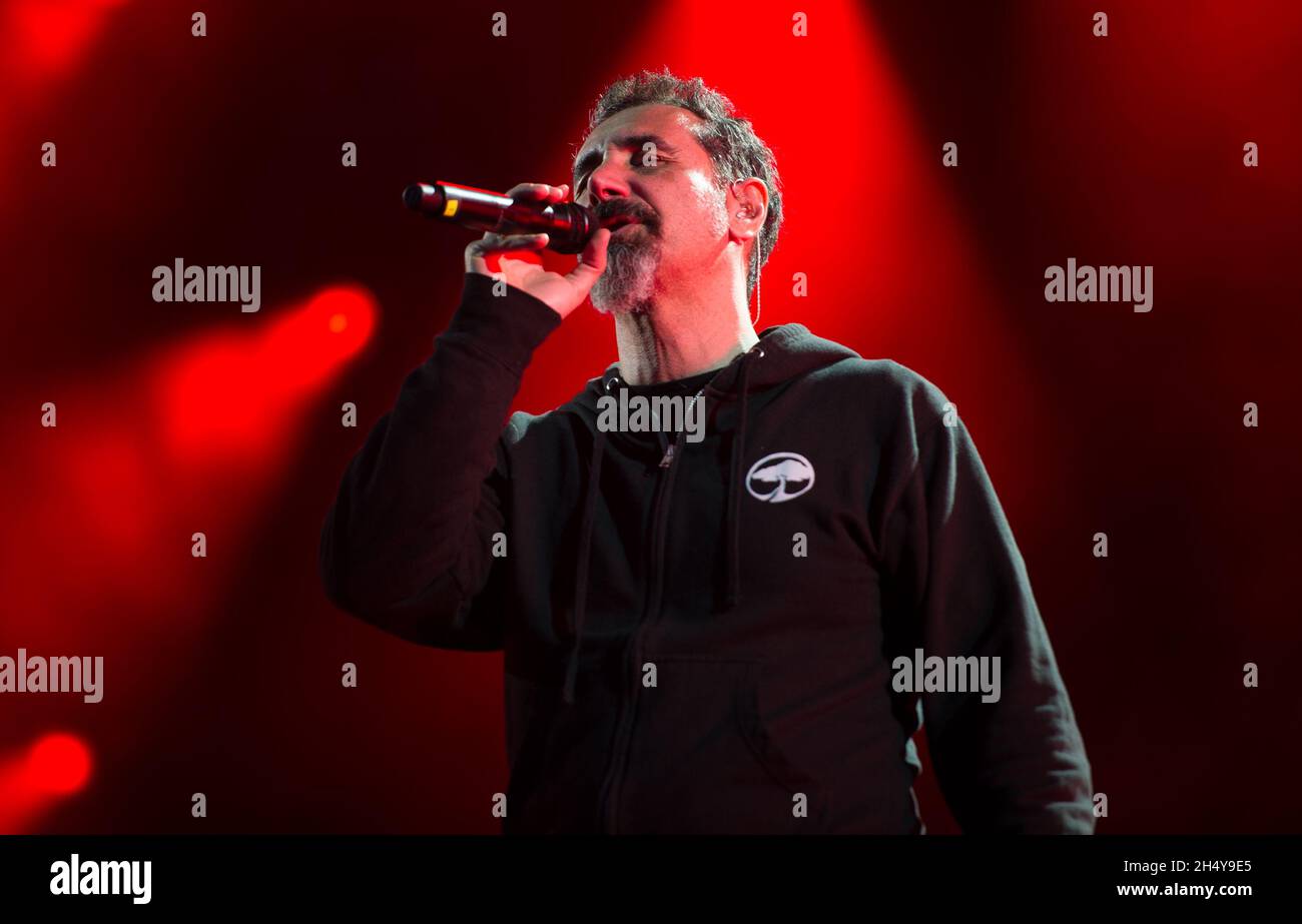 Serj Tankian Von System Of A Down Spielt Live Auf Der Bühne Am 1.