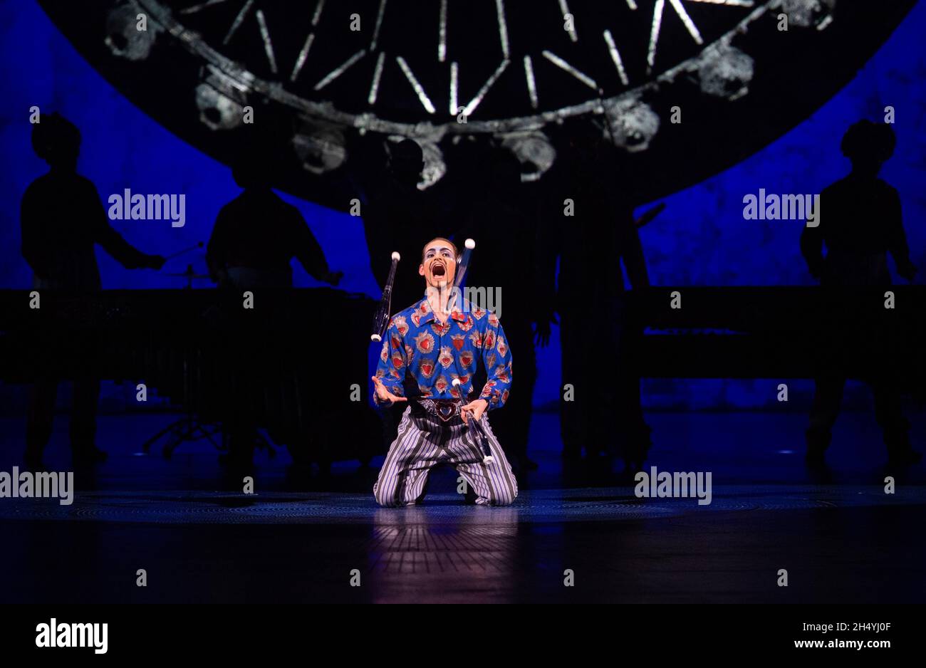 Cirque du Soleil-Darsteller treten am 11. Januar 2020 während der „LUZIA“ in der Royal Albert Hall in London, England, auf. Bilddatum: Samstag, 11. Januar 2020. Foto: Katja Ogrin/ EMPICS Entertainment. Stockfoto