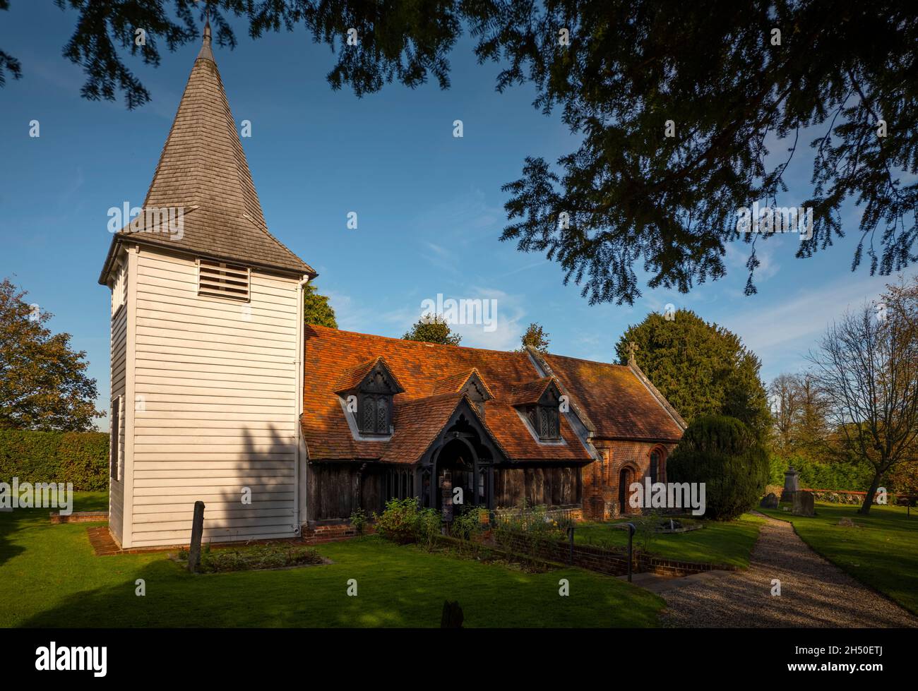 Außenansicht der Greensted Church, im kleinen Dorf Greensted, in der Nähe von Chipping Ongar in Essex, England, Foto Brian Harris 5 Nov 2021. Stockfoto